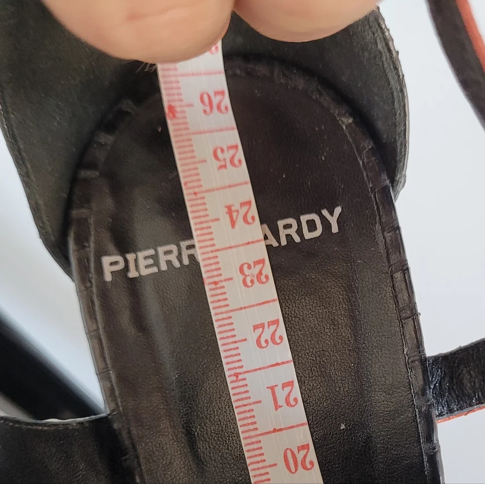 Pierre Hardy Golden Buckle Heels 👠 👠 👠 - Picture 14 of 15